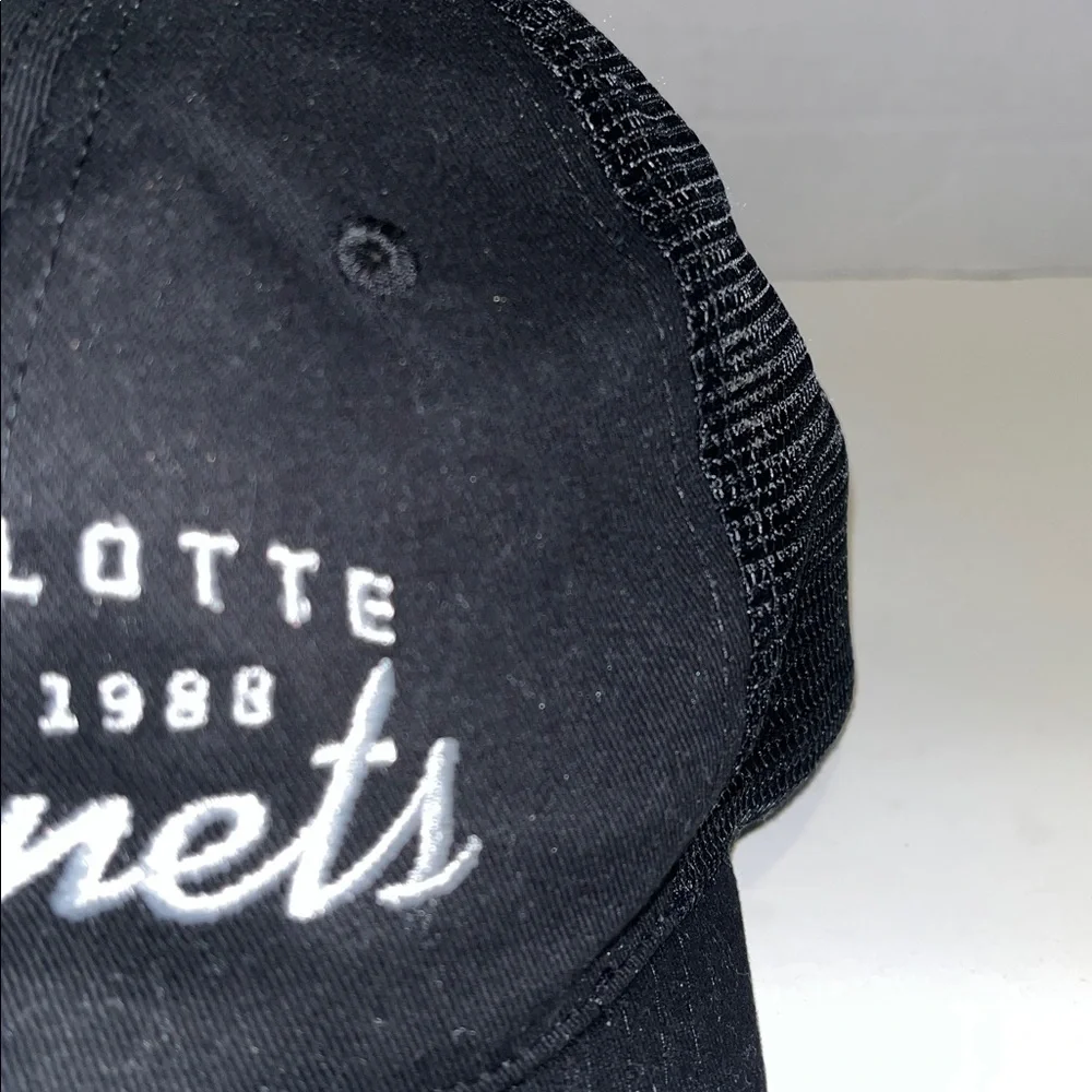 Charlotte Hornets Black SnapBack hat Men